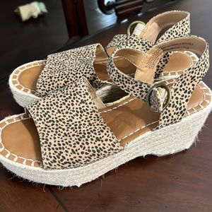 Cheetah Wedges